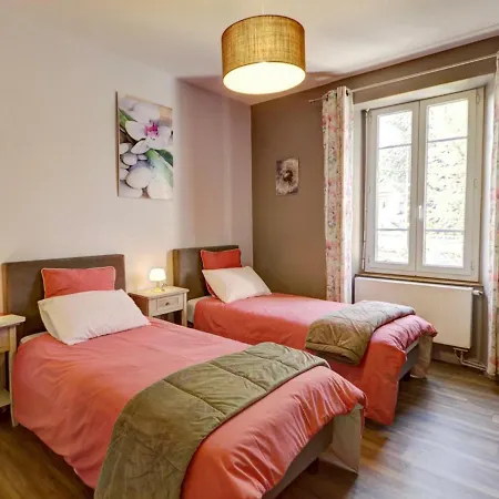 Confortable Avec Jardin Privatif, Terrasse Et Equipements Modernes - Fr-1-496-194 Apartment